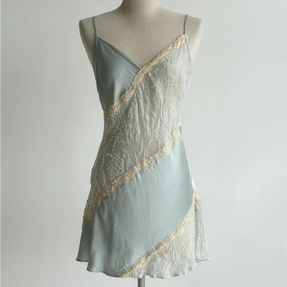 Victoria’s Secret Baby Blue and Cream Lace Velvet Mini Slip Dress - Picture 3 of 6